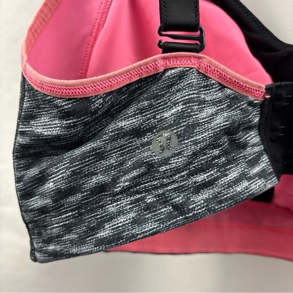 Lululemon Athletics Sports Bra 36DD Gray Padded Back Closure Wireless - Picture 8 of 10